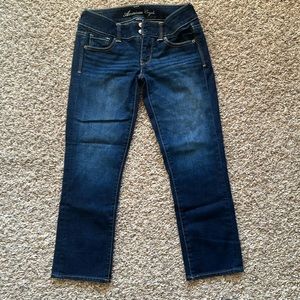 American Eagle Capri Jeans